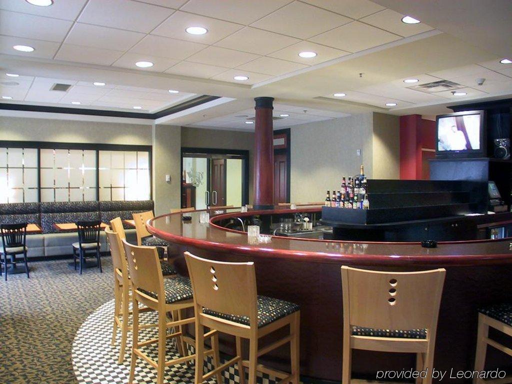 Holiday Inn Grand Rapids-Airport, An Ihg Hotel Esterno foto